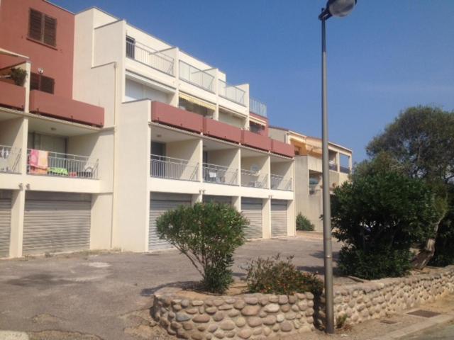 Appartement Vue Mer Et Montagne Calvi  Exterior foto